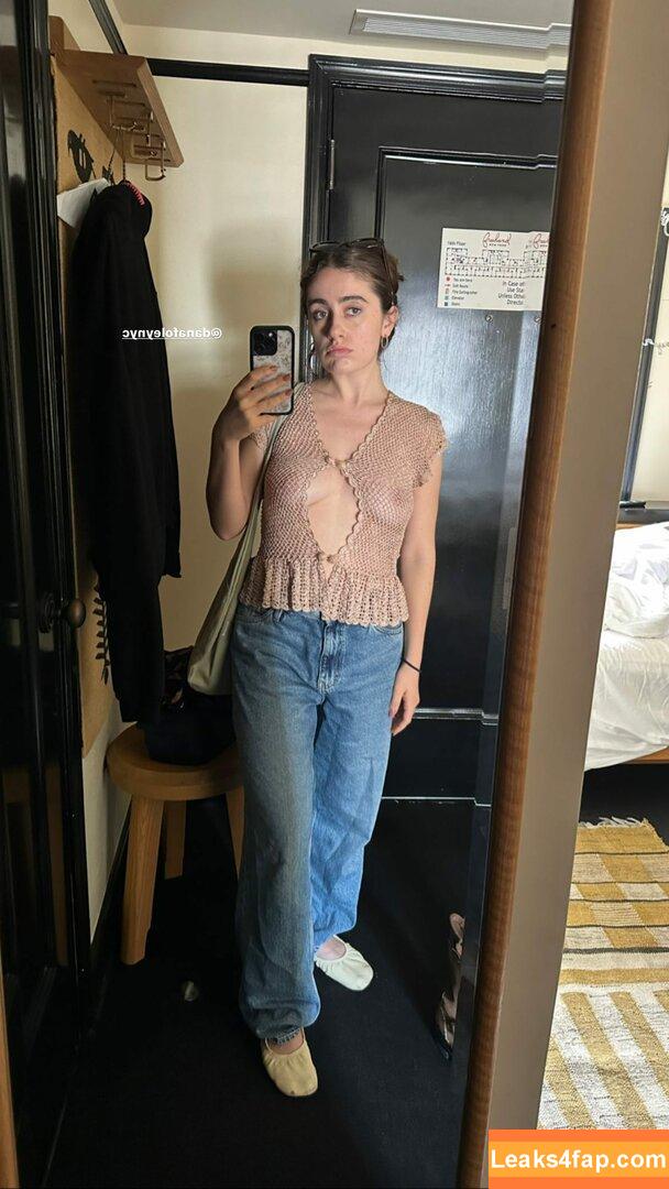 Rachel Anne Sennott / treaclychild слитое фото фото #0129