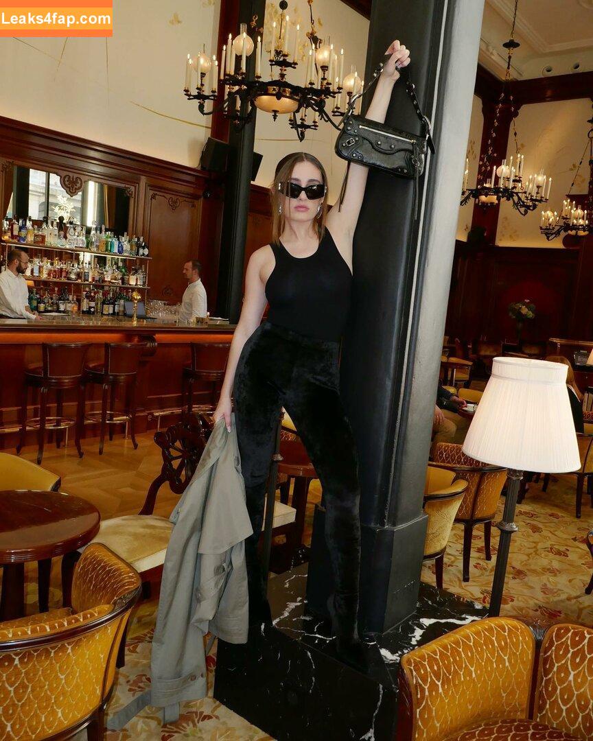 Rachel Anne Sennott / treaclychild слитое фото фото #0198