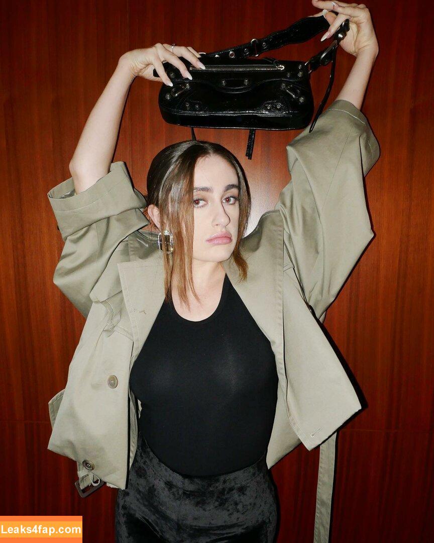 Rachel Anne Sennott / treaclychild слитое фото фото #0201