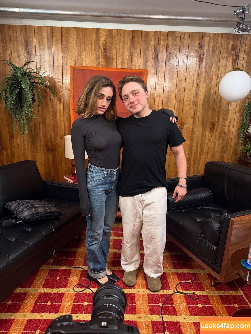 Rachel Anne Sennott / treaclychild leaked photo photo #0614