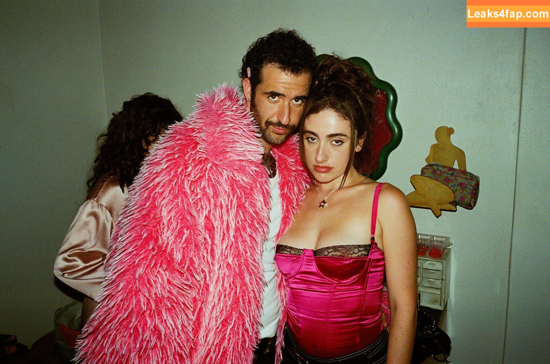 Rachel Anne Sennott / treaclychild leaked photo photo #0664