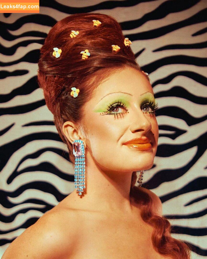 Rachel Anne Sennott / treaclychild leaked photo photo #0681