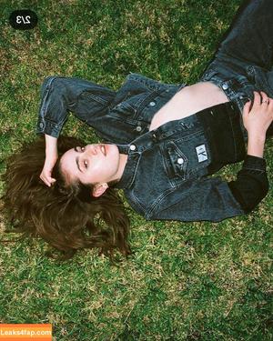 Rachel Anne Sennott фото #0037