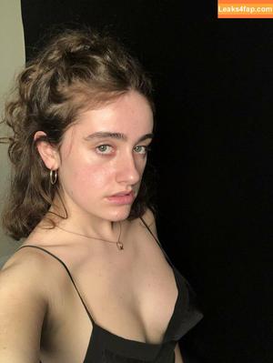 Rachel Anne Sennott фото #0100