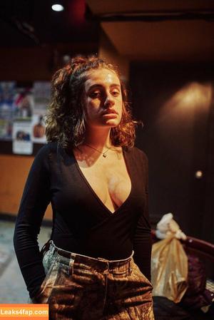 Rachel Anne Sennott фото #0111