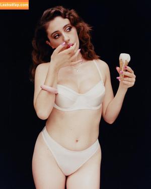 Rachel Anne Sennott фото #0120