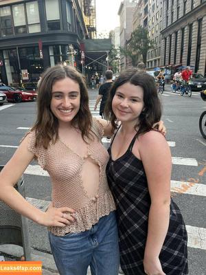 Rachel Anne Sennott фото #0135