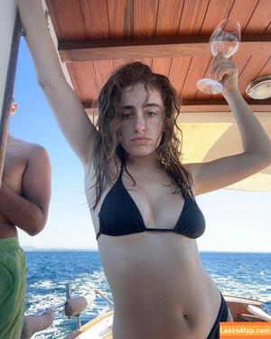 Rachel Anne Sennott фото #0138