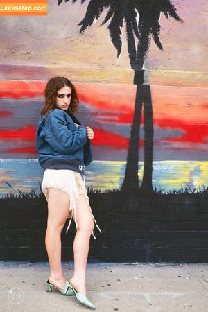 Rachel Anne Sennott фото #0191