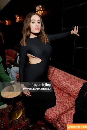 Rachel Anne Sennott фото #0223