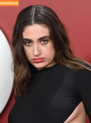 Rachel Anne Sennott фото #0272