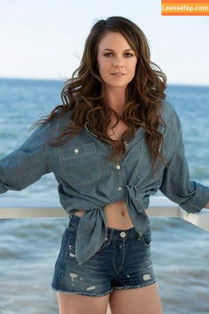 Rachel Boston фото #0006