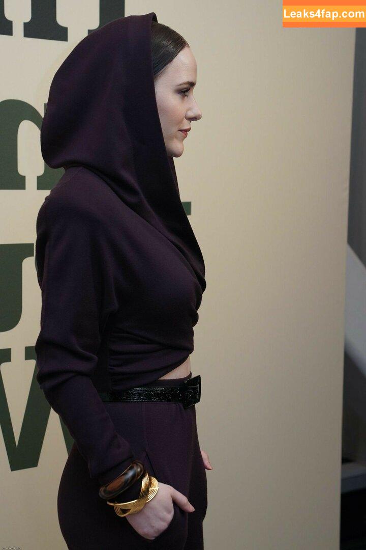 Rachel Brosnahan / Marvelous Mrs. Maisel / rachelbrosnahan leaked photo photo #0040