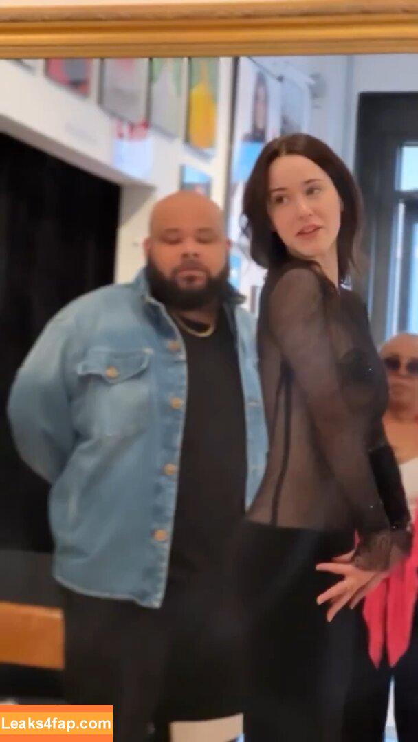 Rachel Brosnahan / Marvelous Mrs. Maisel / rachelbrosnahan leaked photo photo #0138