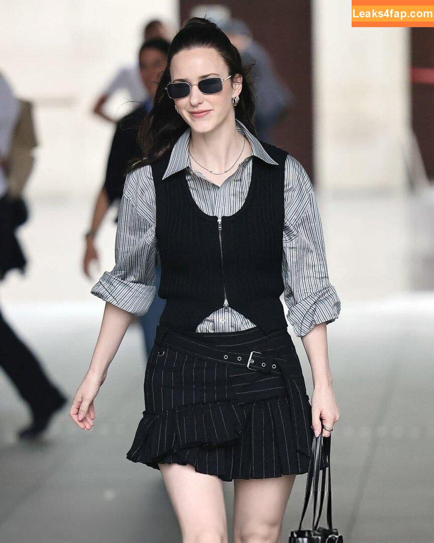 Rachel Brosnahan / Marvelous Mrs. Maisel / rachelbrosnahan leaked photo photo #0636