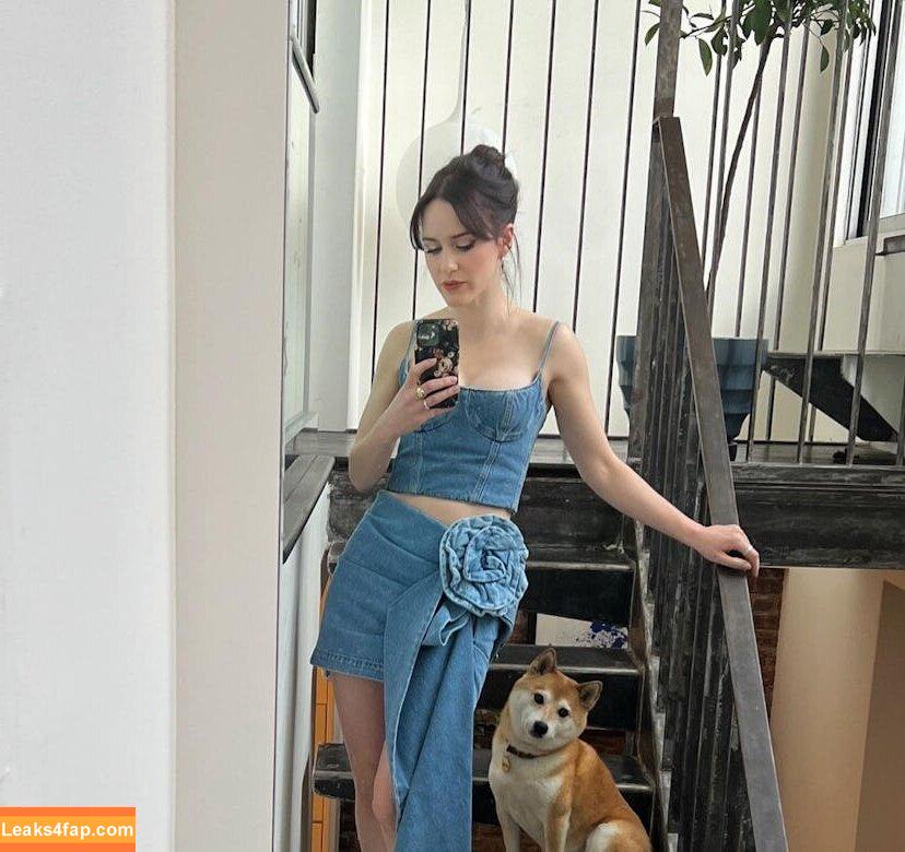 Rachel Brosnahan / Marvelous Mrs. Maisel / rachelbrosnahan leaked photo photo #0705