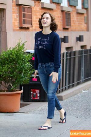 Rachel Brosnahan photo #0071