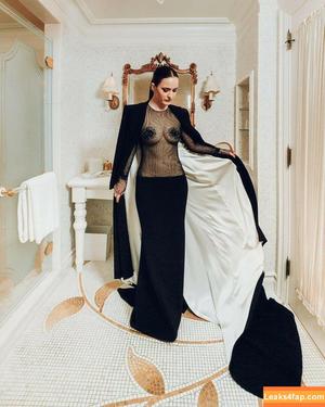 Rachel Brosnahan photo #0110