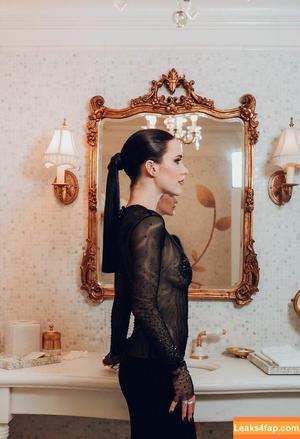 Rachel Brosnahan photo #0113