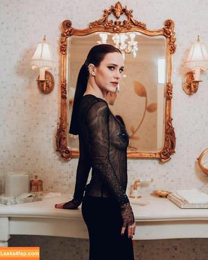 Rachel Brosnahan photo #0117