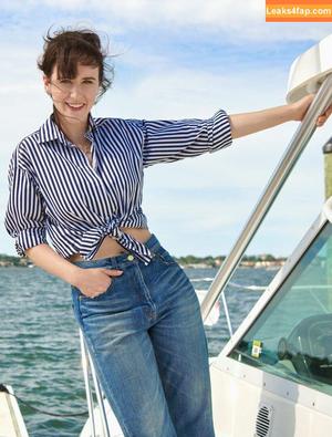 Rachel Brosnahan photo #0710