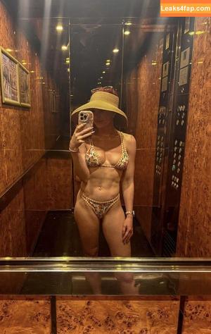 Rachel Luba photo #0002