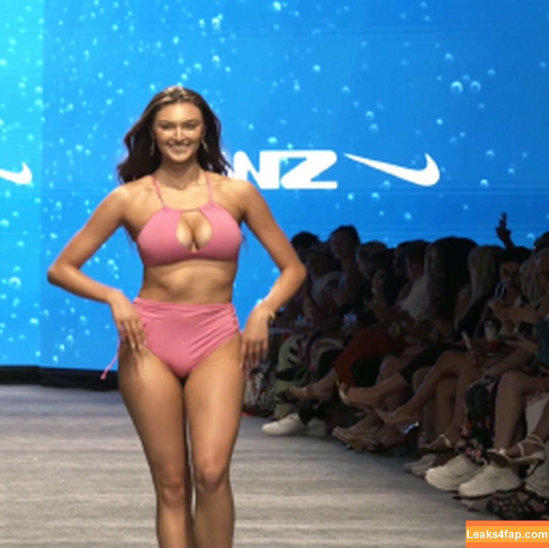 Rachel Michelle / Beautyandbrainswithatwist / rachellemichelle слитое фото фото #1789