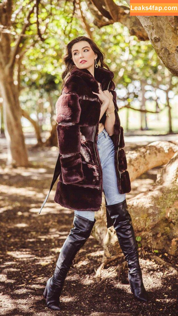 Rachel Michelle / Beautyandbrainswithatwist / rachellemichelle слитое фото фото #2323