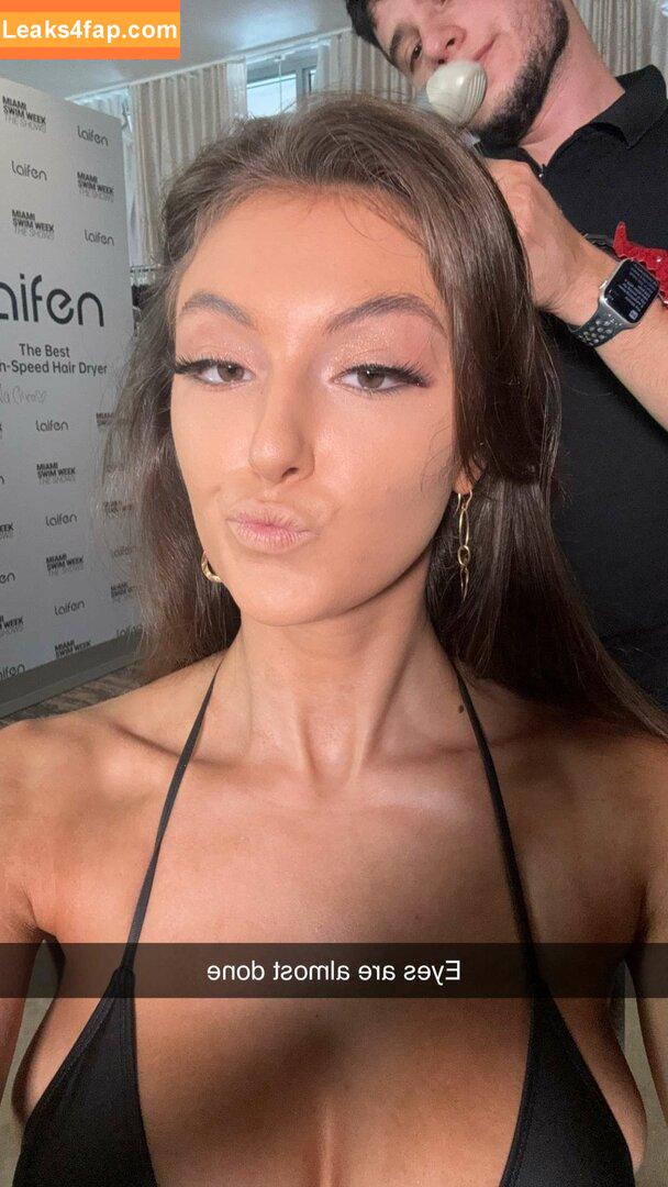 Rachel Michelle / Beautyandbrainswithatwist / rachellemichelle leaked photo photo #2674