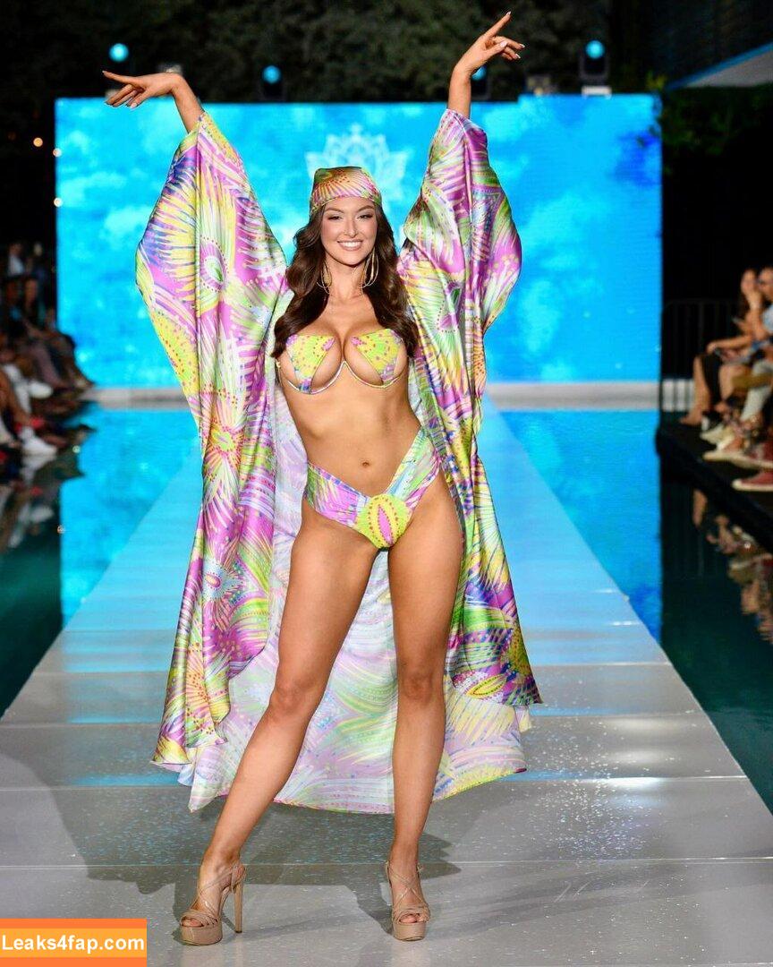 Rachel Michelle / Beautyandbrainswithatwist / rachellemichelle слитое фото фото #2784