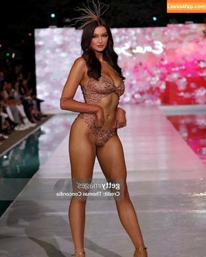 Rachel Michelle фото #2690