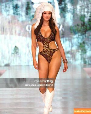 Rachel Michelle фото #2729