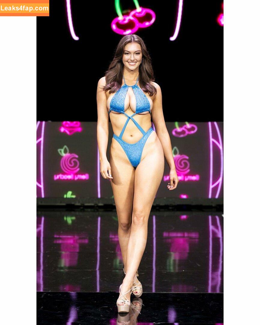 Rachel Michelle / Beautyandbrainswithatwist / rachellemichelle leaked photo photo #3209