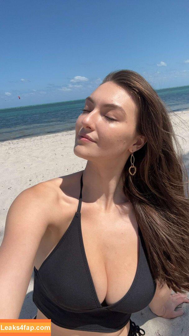 Rachel Michelle / Beautyandbrainswithatwist / rachellemichelle leaked photo photo #3264