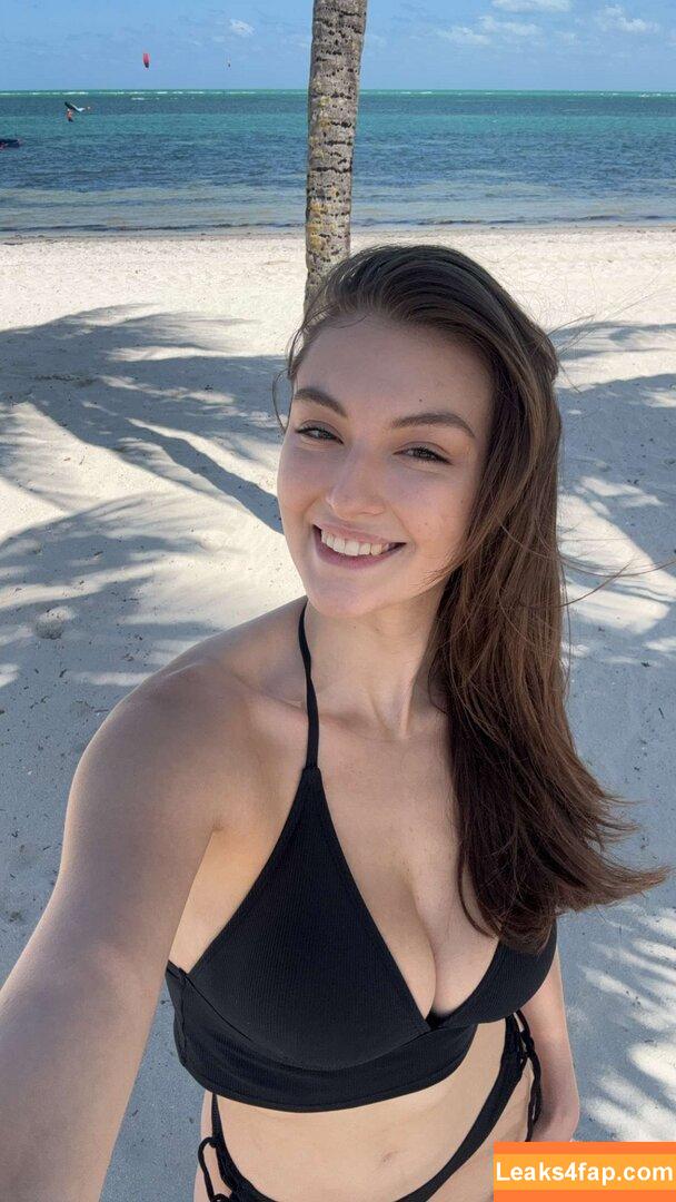 Rachel Michelle / Beautyandbrainswithatwist / rachellemichelle leaked photo photo #3267