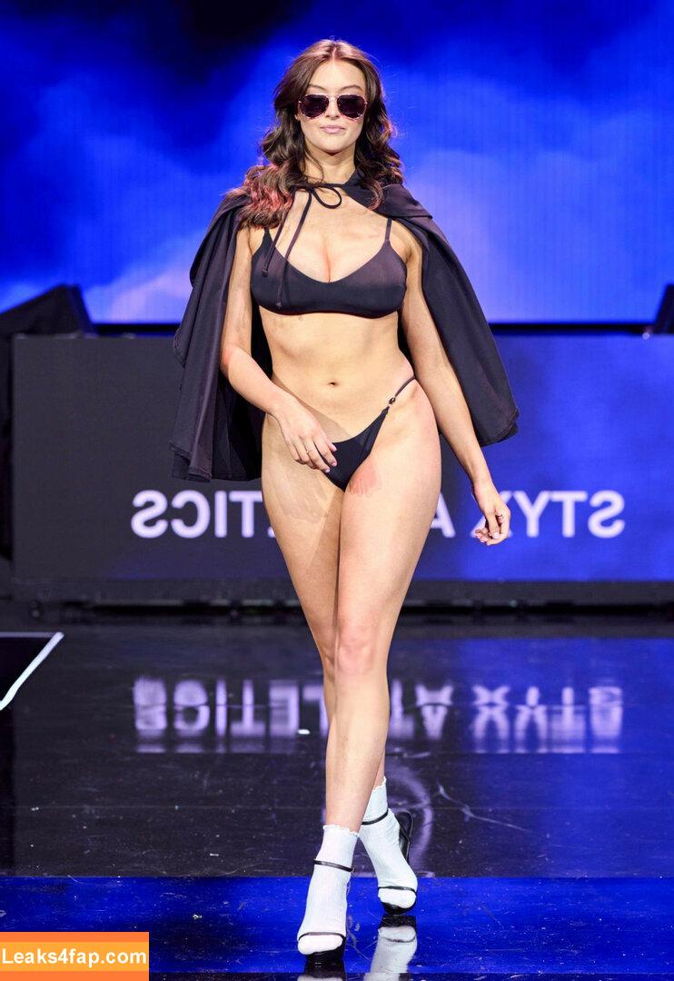 Rachel Michelle / Beautyandbrainswithatwist / rachellemichelle leaked photo photo #3300