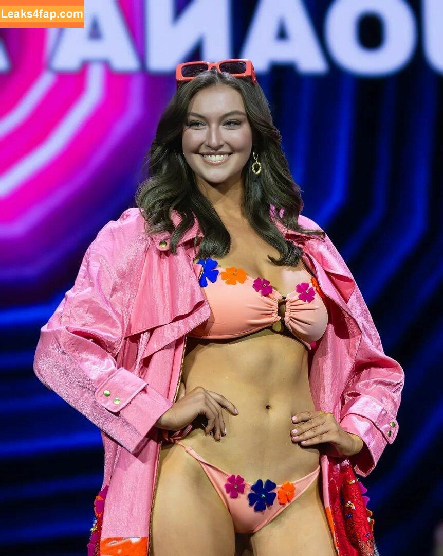 Rachel Michelle / Beautyandbrainswithatwist / rachellemichelle leaked photo photo #3311