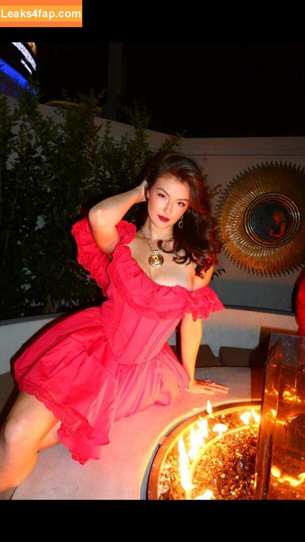 Rachel Michelle / Beautyandbrainswithatwist / rachellemichelle leaked photo photo #3395