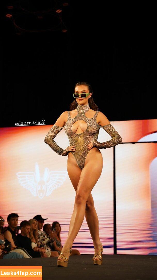 Rachel Michelle / Beautyandbrainswithatwist / rachellemichelle leaked photo photo #3469