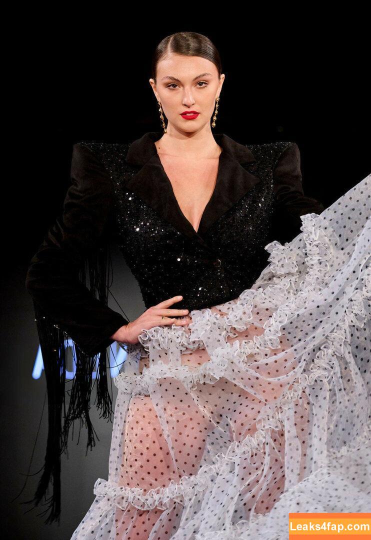 Rachel Michelle / Beautyandbrainswithatwist / rachellemichelle leaked photo photo #3472