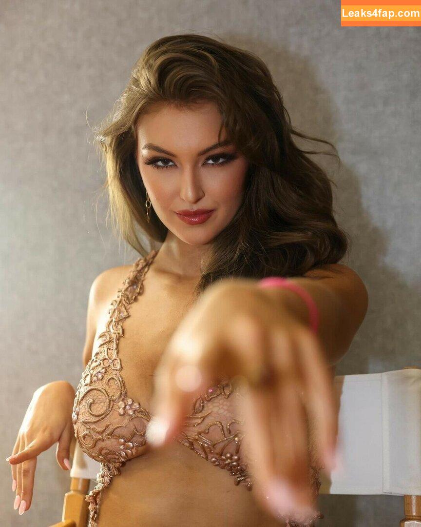 Rachel Michelle / Beautyandbrainswithatwist / rachellemichelle leaked photo photo #3568