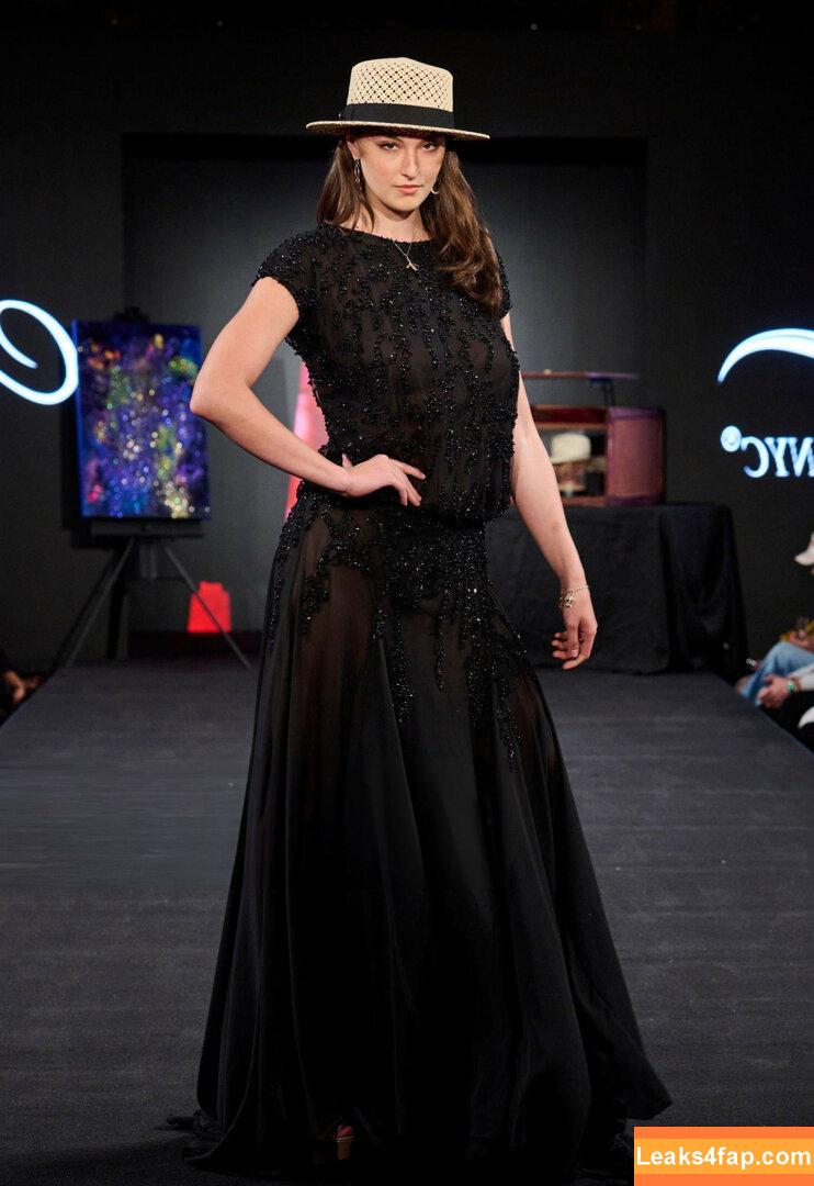 Rachel Michelle / Beautyandbrainswithatwist / rachellemichelle leaked photo photo #3609