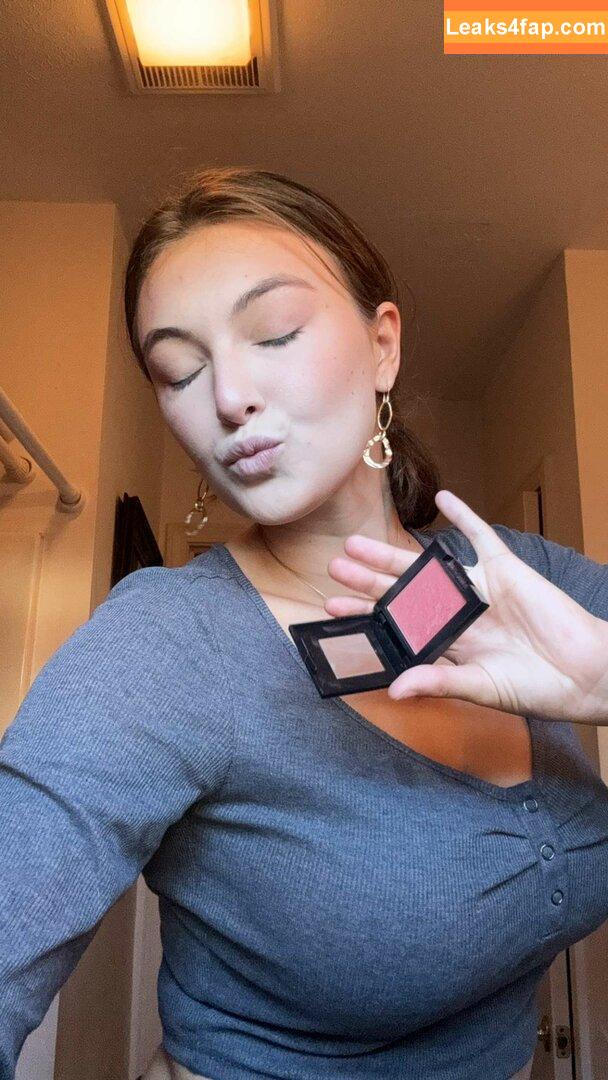 Rachel Michelle / Beautyandbrainswithatwist / rachellemichelle leaked photo photo #3652