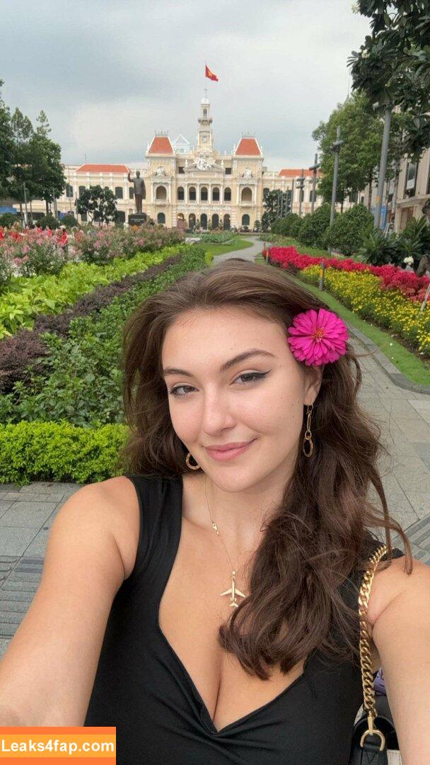 Rachel Michelle / Beautyandbrainswithatwist / rachellemichelle leaked photo photo #3809