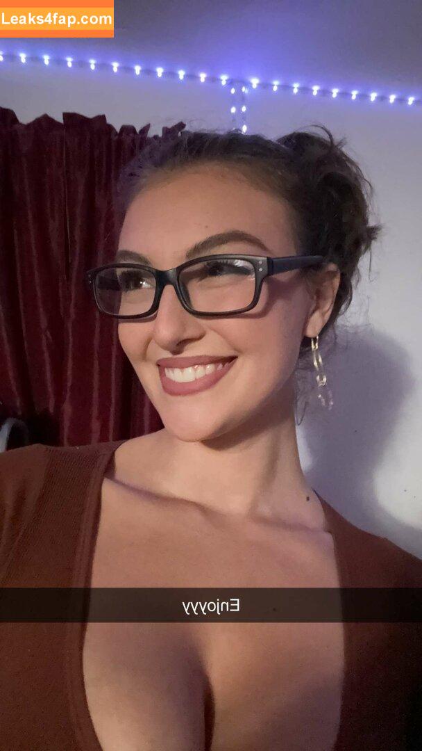 Rachel Michelle / Beautyandbrainswithatwist / rachellemichelle leaked photo photo #3963