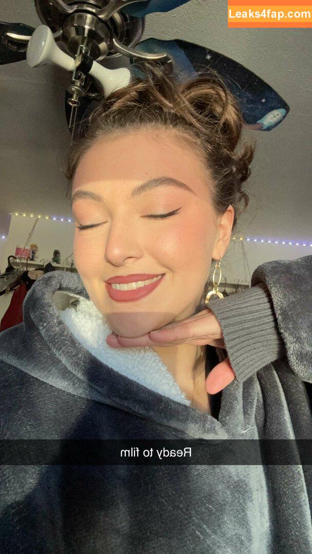 Rachel Michelle / Beautyandbrainswithatwist / rachellemichelle leaked photo photo #4132