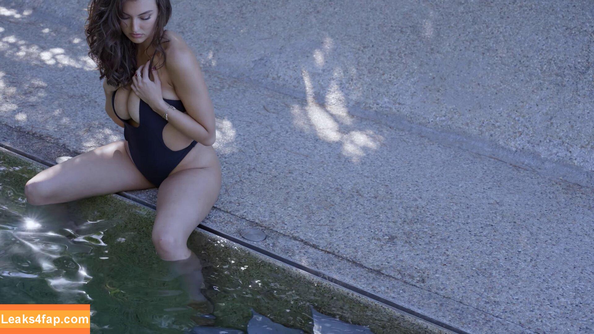 Rachel Michelle / Beautyandbrainswithatwist / rachellemichelle leaked photo photo #4388