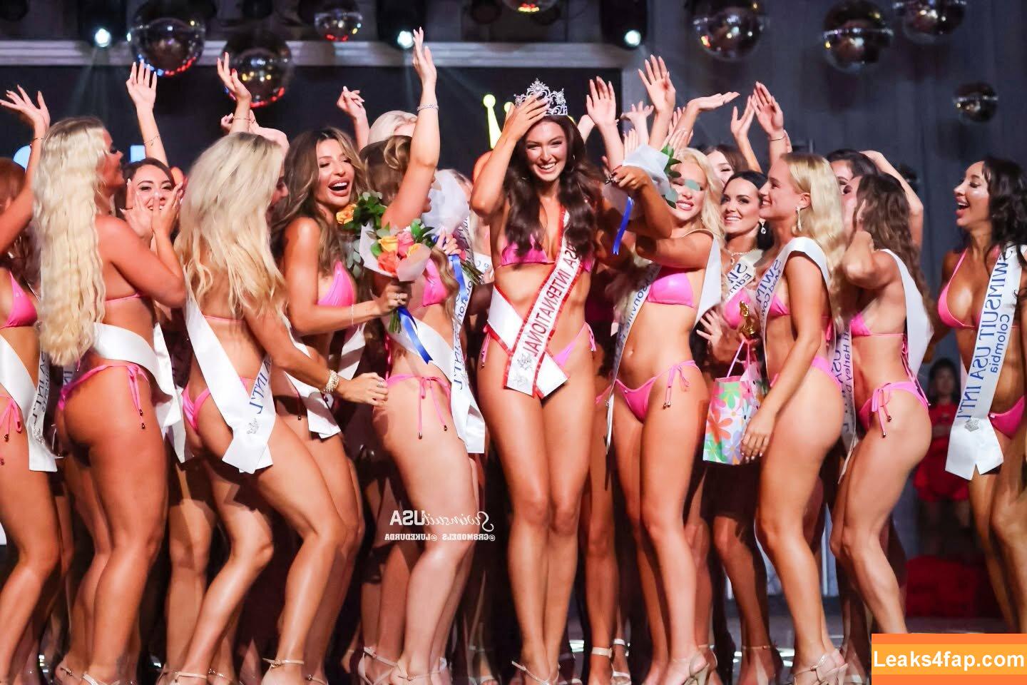 Rachel Michelle / Beautyandbrainswithatwist / rachellemichelle leaked photo photo #5091