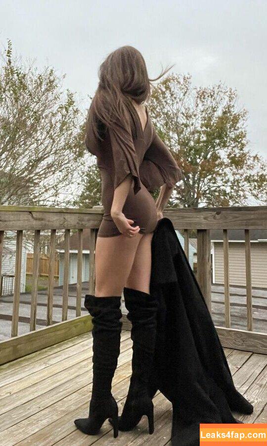 Rachel Pizzolato / Beautyandbrainswithatwist - / beautyandbrainswithatwist / https: / nicoleafterdark leaked photo photo #0013