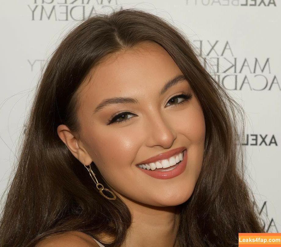 Rachel Pizzolato / Beautyandbrainswithatwist - / beautyandbrainswithatwist / https: / nicoleafterdark leaked photo photo #0351